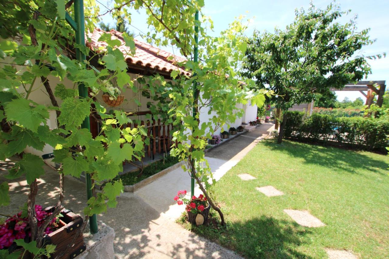 Apartment Garden